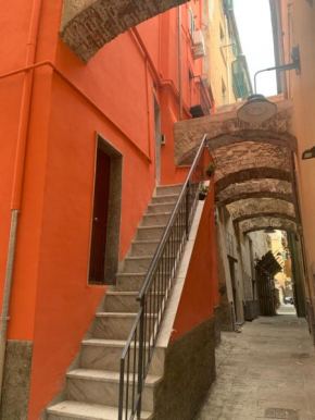 CASA CIMELLA, un nido nel cuore del porto antico cod CITRA 010025-LT-2629
